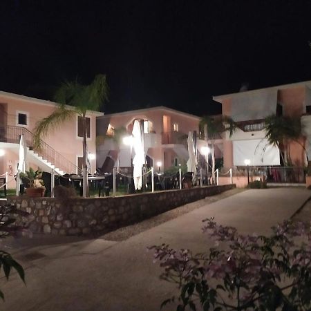 Hotel San Domenico 마리나디카메로타 외부 사진