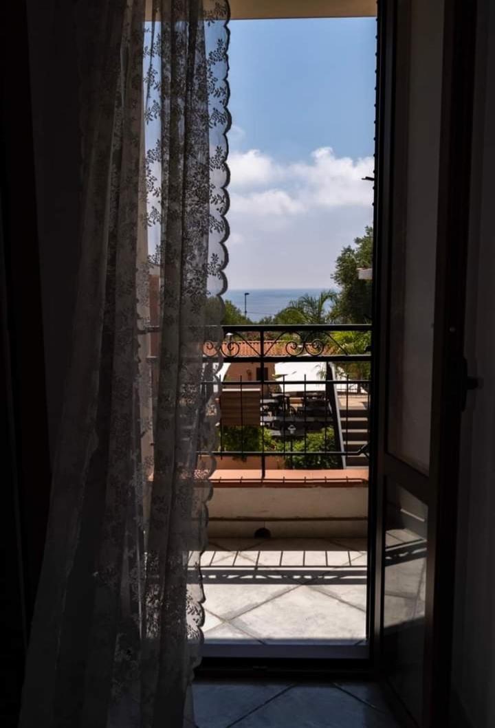 Hotel San Domenico 마리나디카메로타 외부 사진